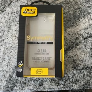 Otter box Iphone 7/8/ Clear scratch resistant/ slightly used